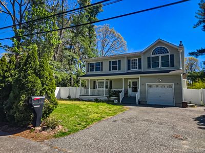 21 Pine Cone Street