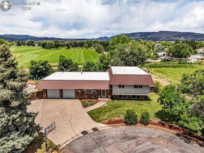 127 Circle Dr N