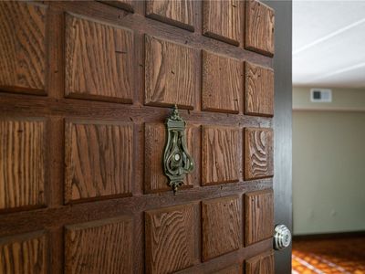 363 S Highland Ave APT 803