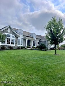 15500 Lakeview Pkwy