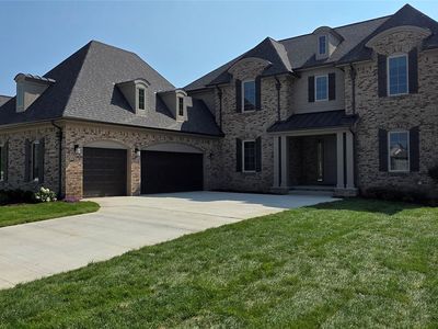 55590 Laurel Oaks Ln