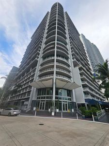 690 SW 1st Ct APT 2515