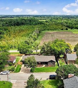 2537 Argonne Dr