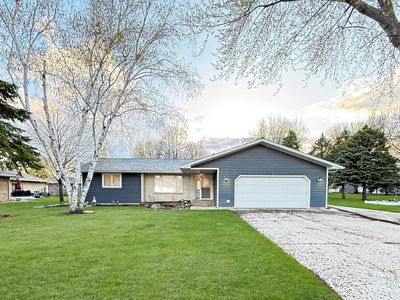 111 Buckeye Dr