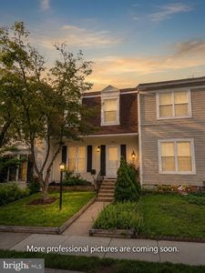 14829 Hancock Ct
