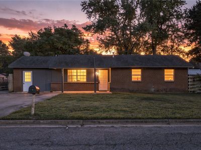 2401 Jill Cir