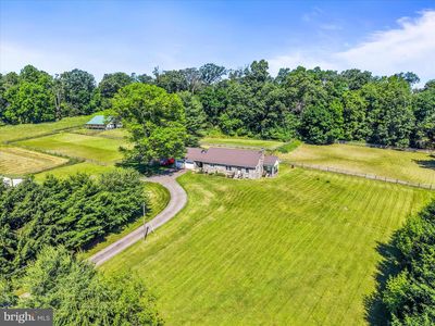 1974 Meadow Ln
