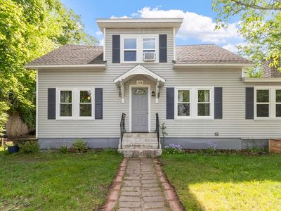 284 Drury Ave