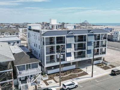 323 E Oak Ave #101