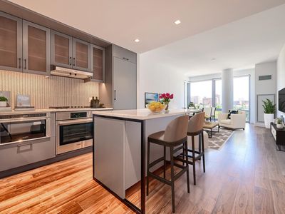 2 Shore Ln Unit 203