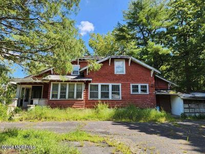 465 Lakewood Farmingdale Road