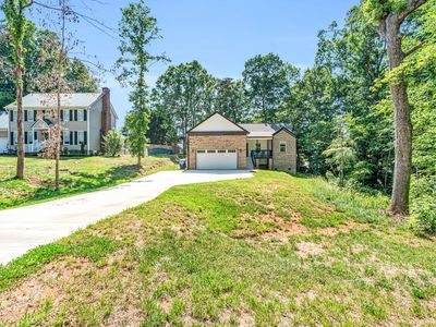 574 Rockwood Dr