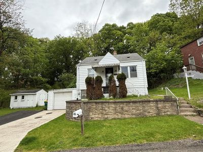 22 Oak Dr