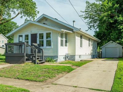 714 N 6th Ave E