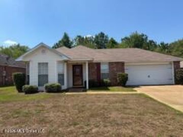 120 Brooklynn St