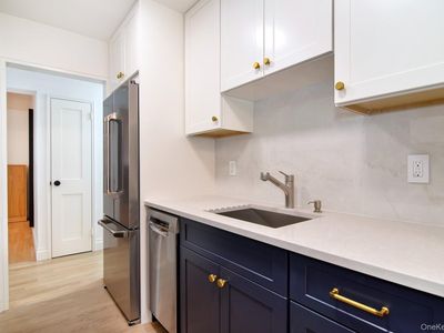 100 Dehaven Drive #209