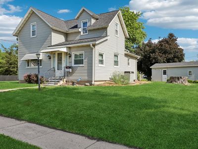 1317 3rd Ave