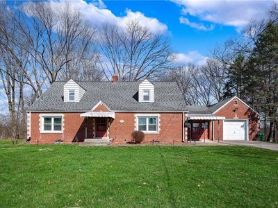 125 Merritt Dr