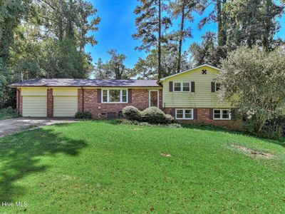 809 Hammond Drive