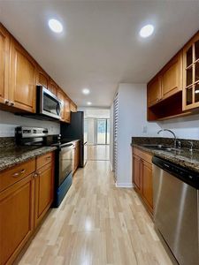 7451 NW 16th St #304