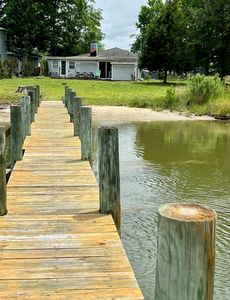 343 Potomac Shore Dr