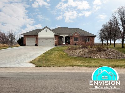 1508 Grandview Dr E
