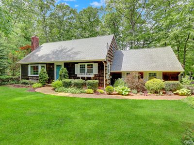 16 Maplewood Drive