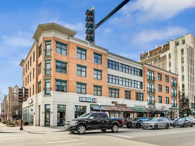 125 N Euclid Ave APT 206