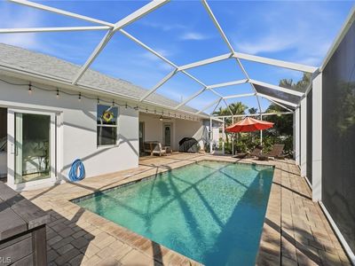 3905 Agualinda Blvd