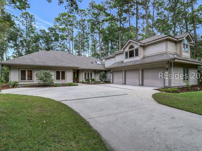 5 Royal James Dr