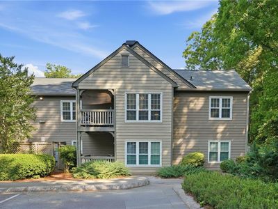 1109 Mill Pond Dr SE