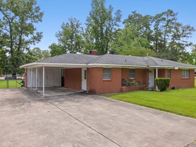 607 Walker Ave