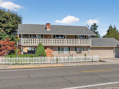 Property at 840 S 1st St, Cottage Grove, OR