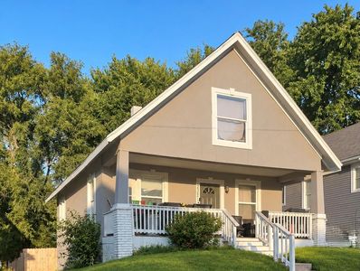 2321 Lister Ave