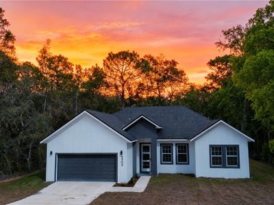 9505 N Cortlandt Dr