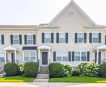 6066 Phar Lap Dr #17