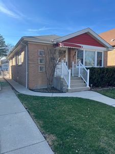 5316 N Rutherford Ave