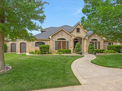 7813 Greenbriar Dr