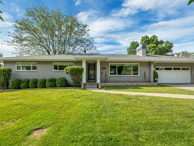 2241 E Melodie Ann Way