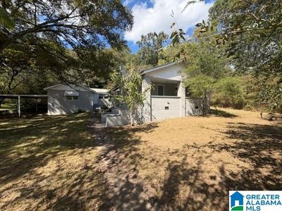 1104 Heflin Ave W