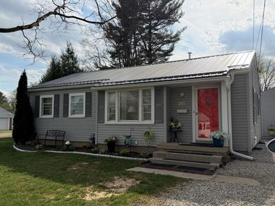 201 Rose Ave
