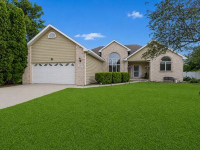 219 Greenbriar Ln