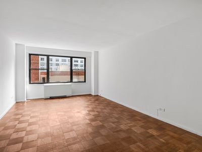 505 E 79th St APT 8G