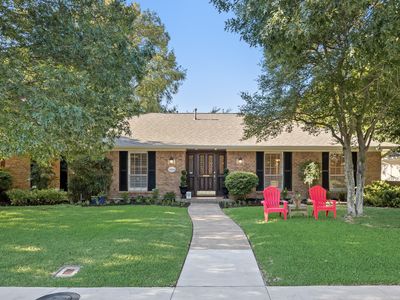7406 La Manga Dr
