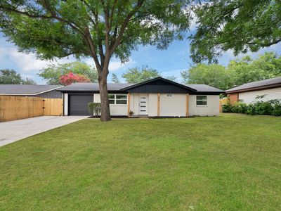 807 Hillcrest Dr