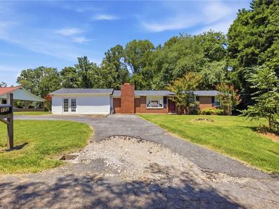 172 Chauncey Dr