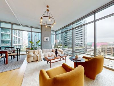 1100 S Hope St APT 801