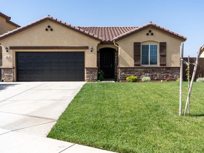 636 Lamoglia St