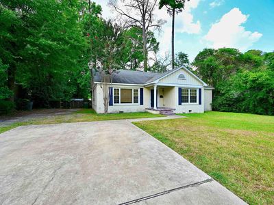105 N Pinecrest Dr
