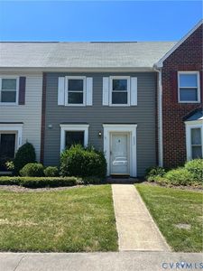 2257 High Bush Cir